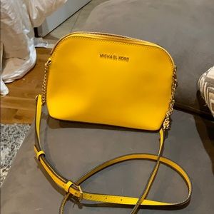 Michael Kors yellow pocketbook
